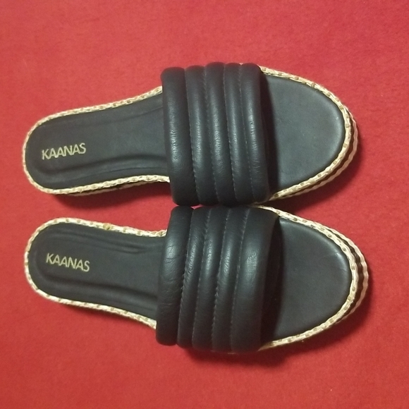 KAANASBalfour Chunky Platform Sandals - Picture 16 of 16